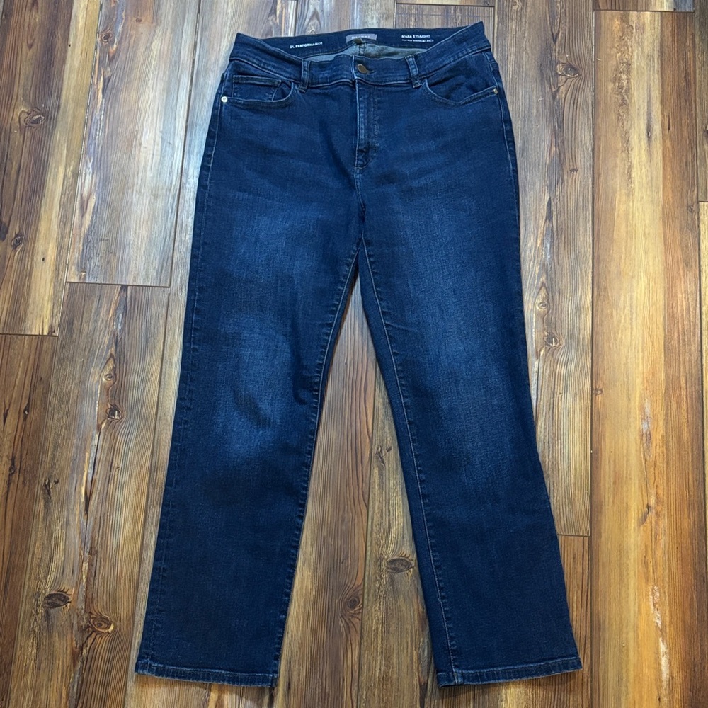 DL1961 Mara Straight Mid Rise Women's Indigo Jeans 31